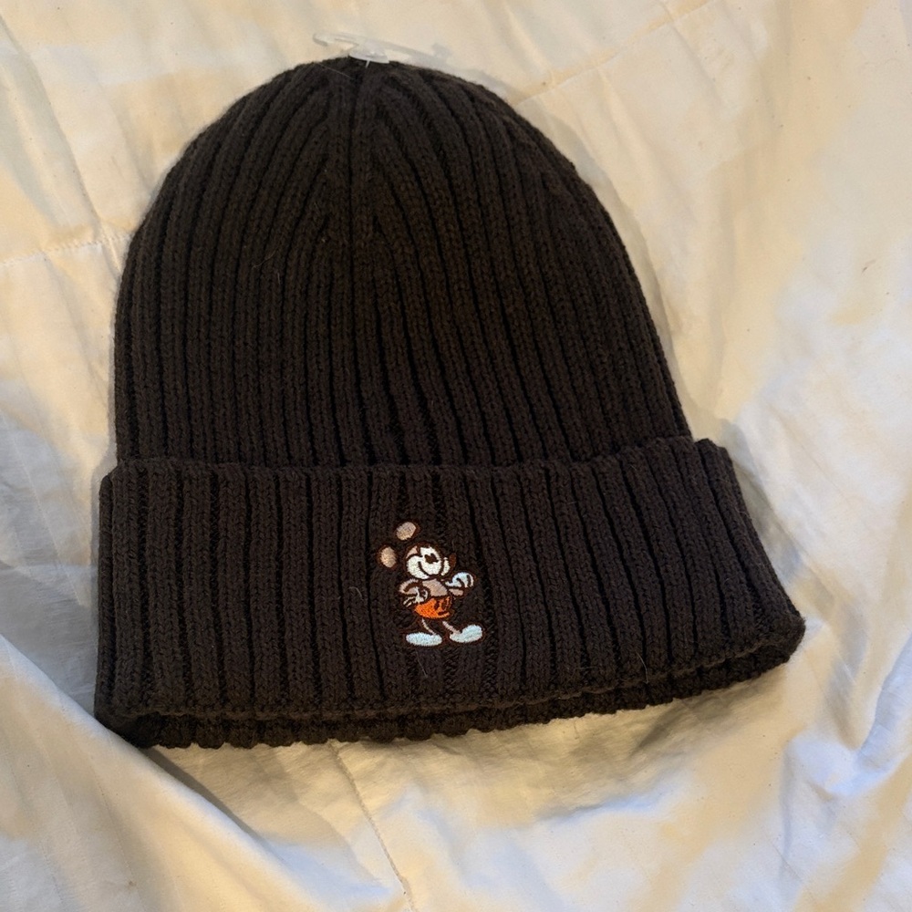 NWT Disney chocolate brown Knit Beanie with Mickey Mouse Embroidery
